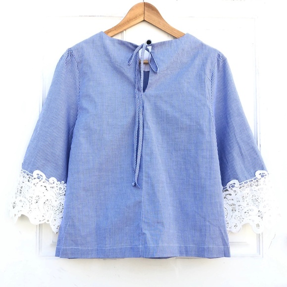 NEW Blue Pinstriped Wide Floral Sleeve Top - Picture 3 of 5